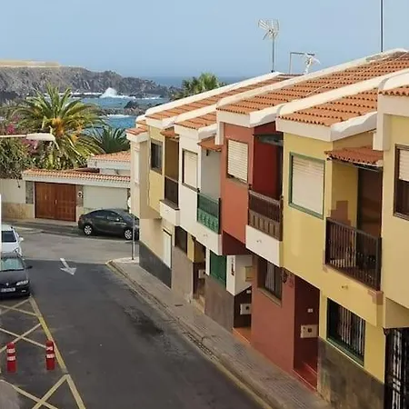 Calme A 200 M De La Avec Ascenseur Apartmán